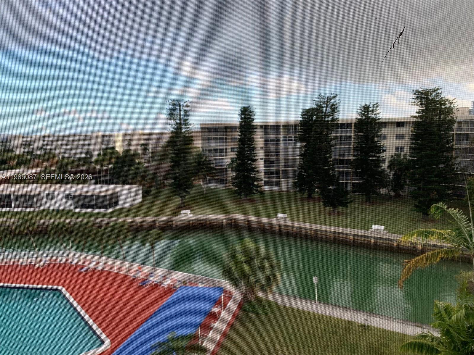 POINT EAST SEC II CONDO - Residential