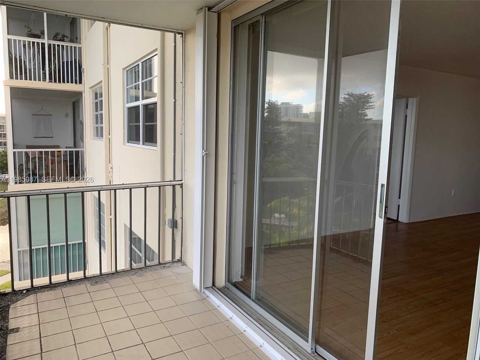 POINT EAST SEC II CONDO - Residential