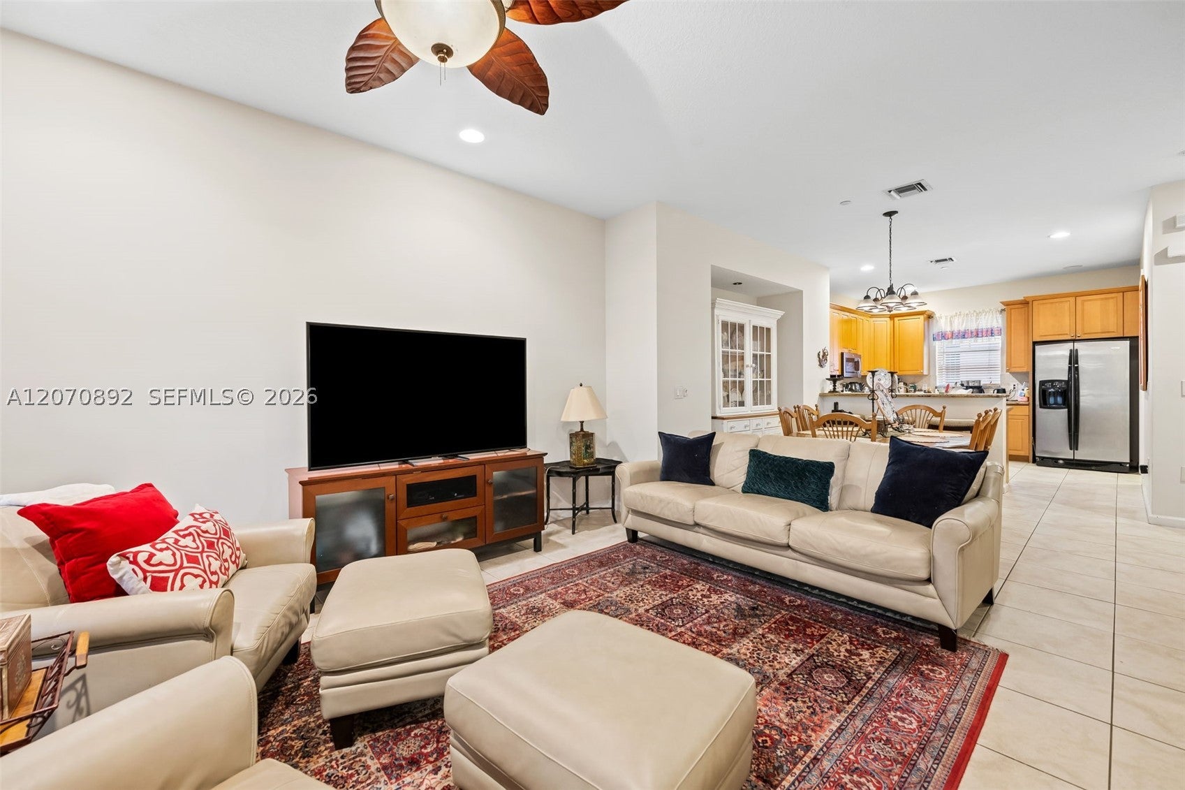 1033 NE 17th Way 1202