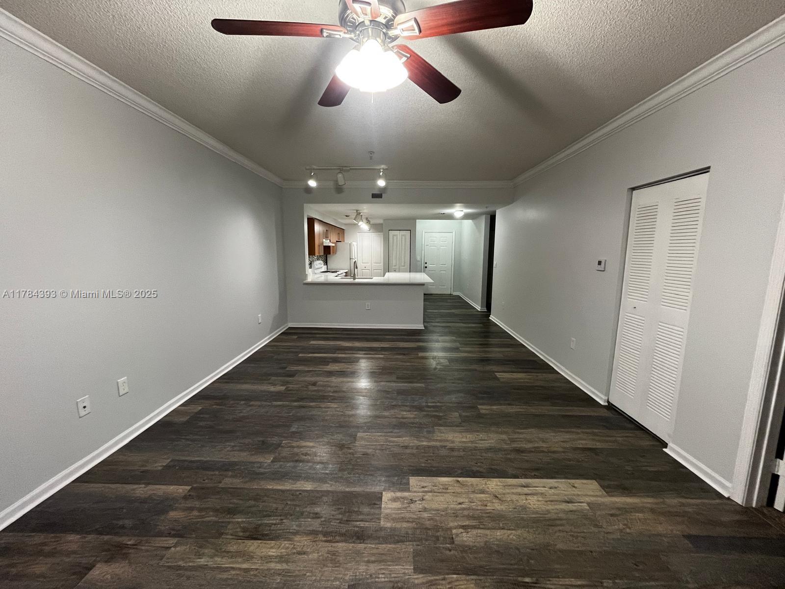 5900 W Sample Rd 303