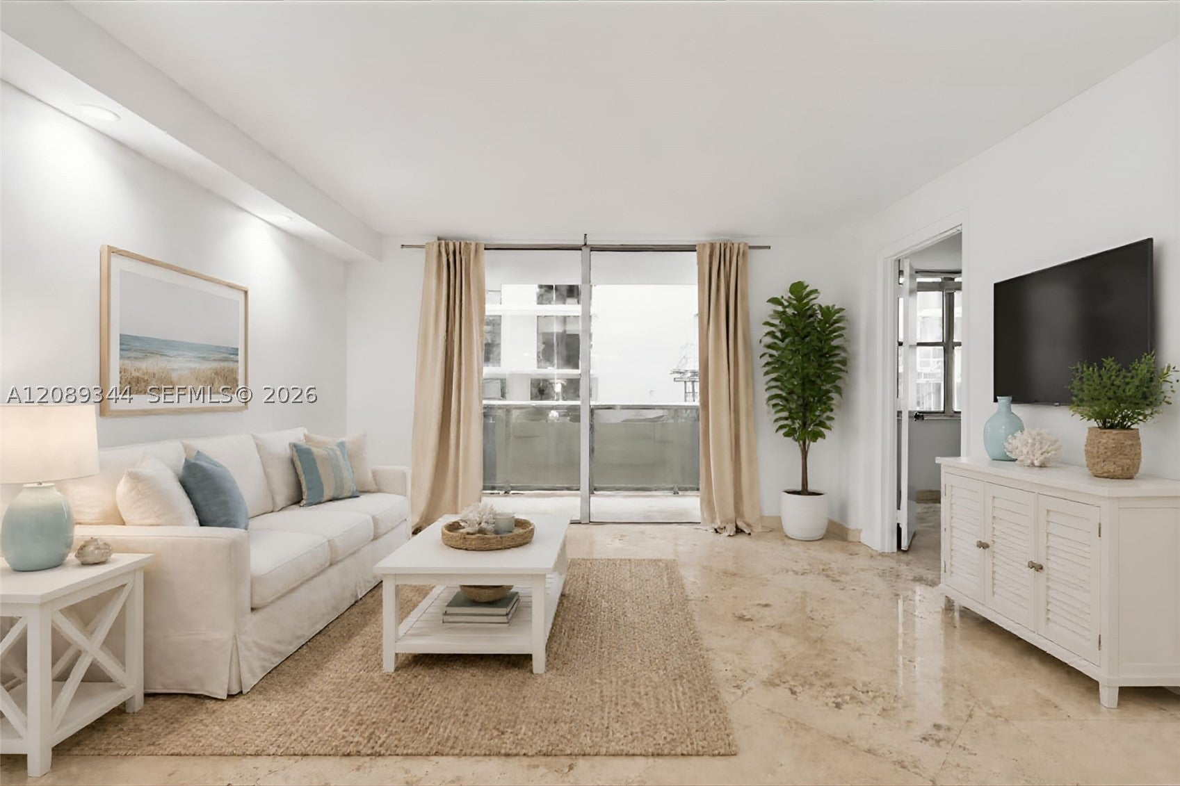 6039 Collins Ave 407
