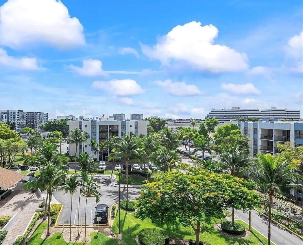 GREENWICH PH I CONDO - Residential Lease