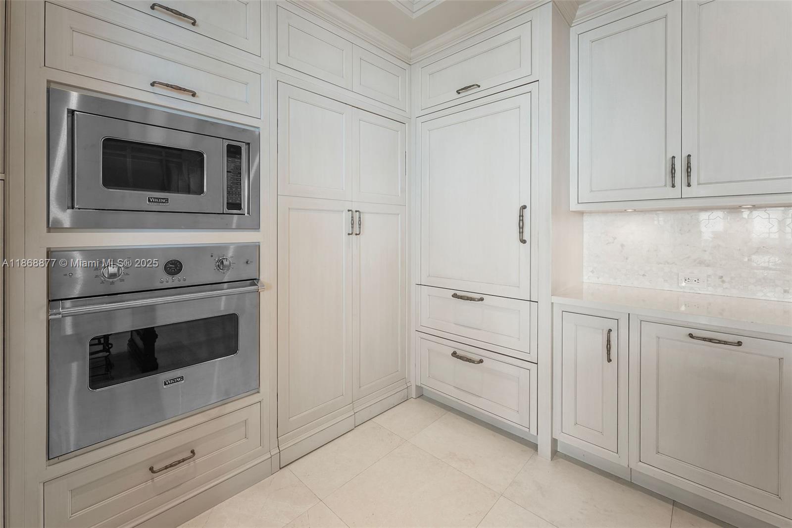 THE RESIDENCES AT THE BAT - Residential