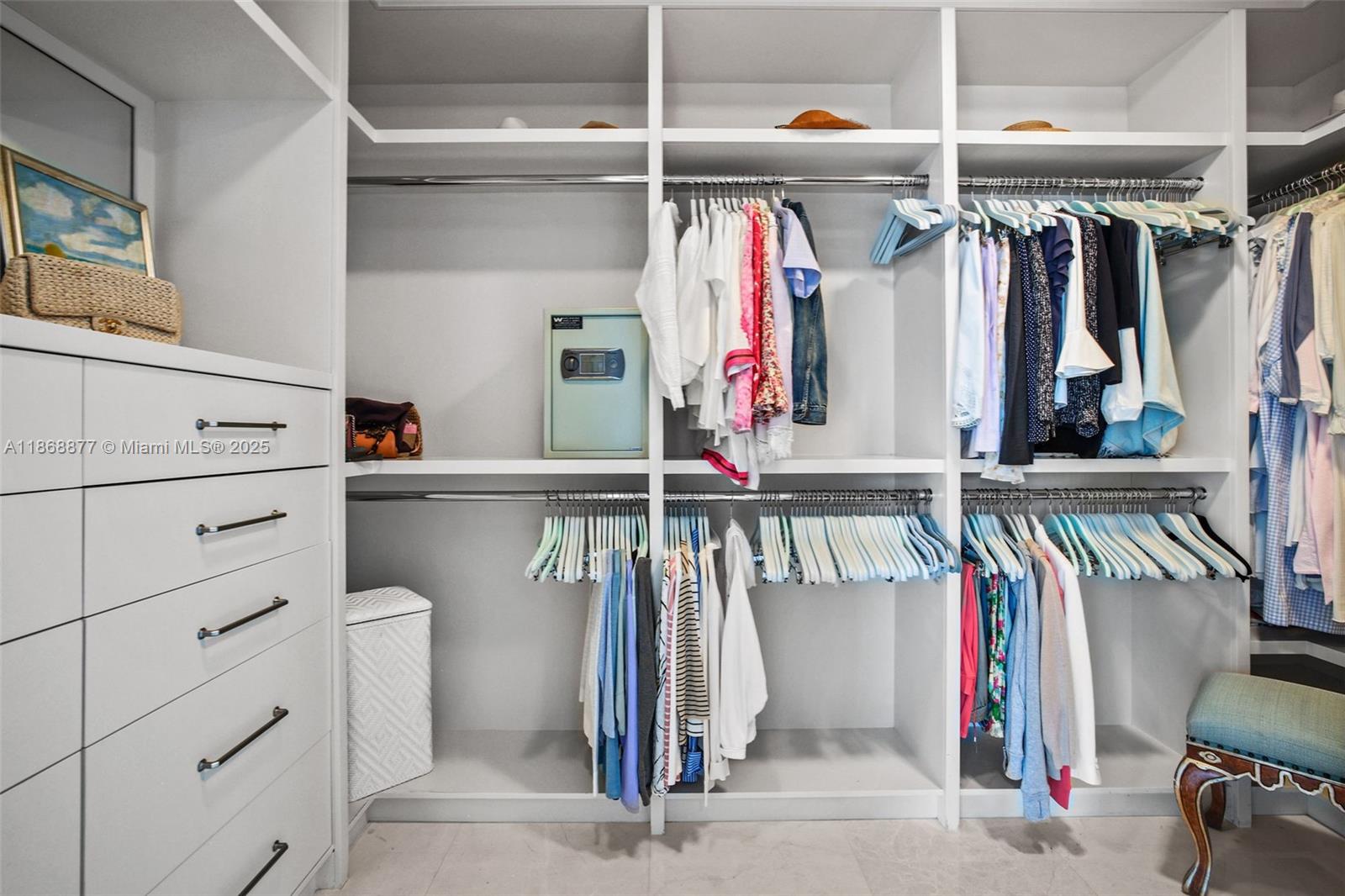 THE RESIDENCES AT THE BAT - Residential