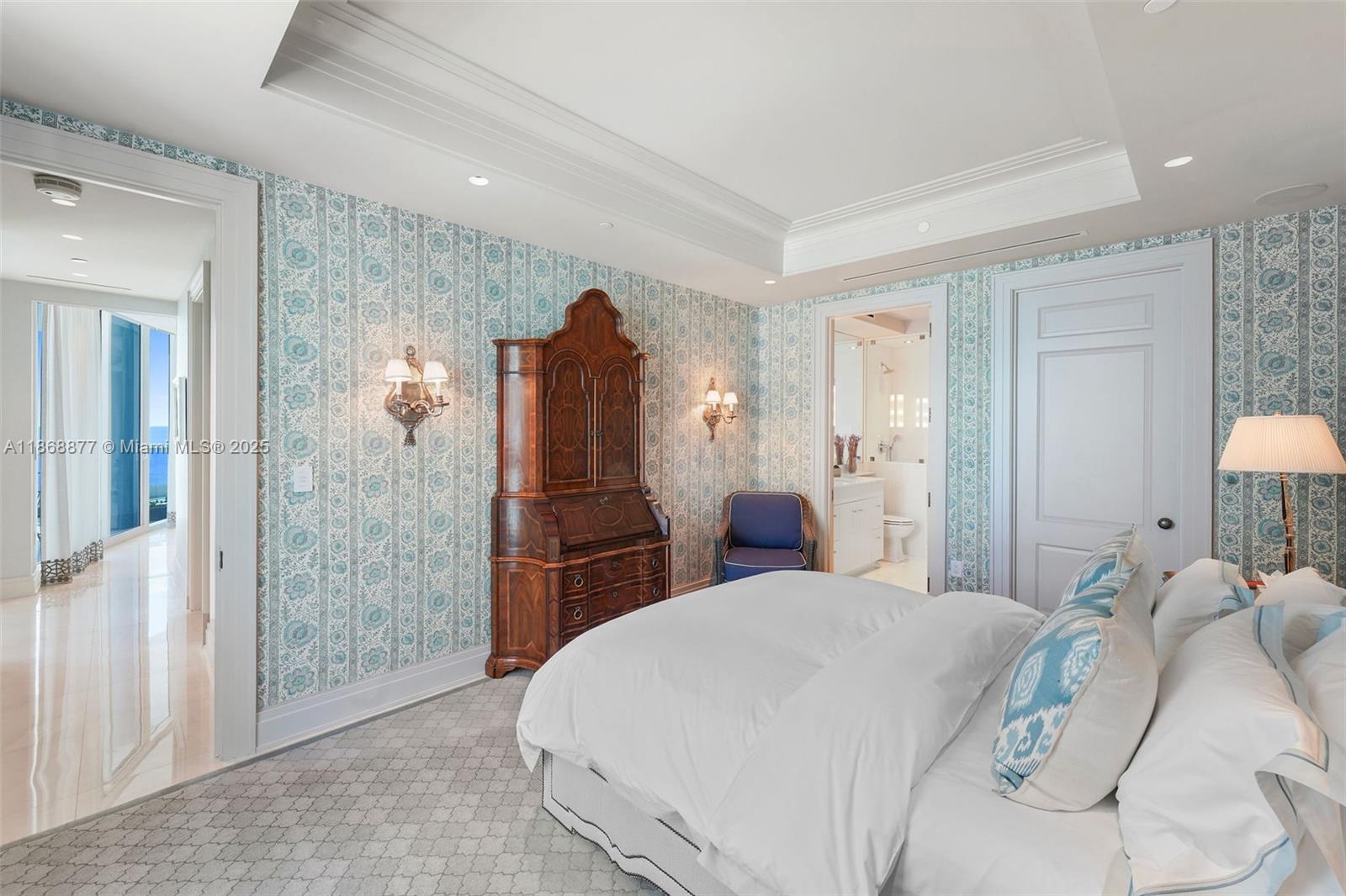 THE RESIDENCES AT THE BAT - Residential