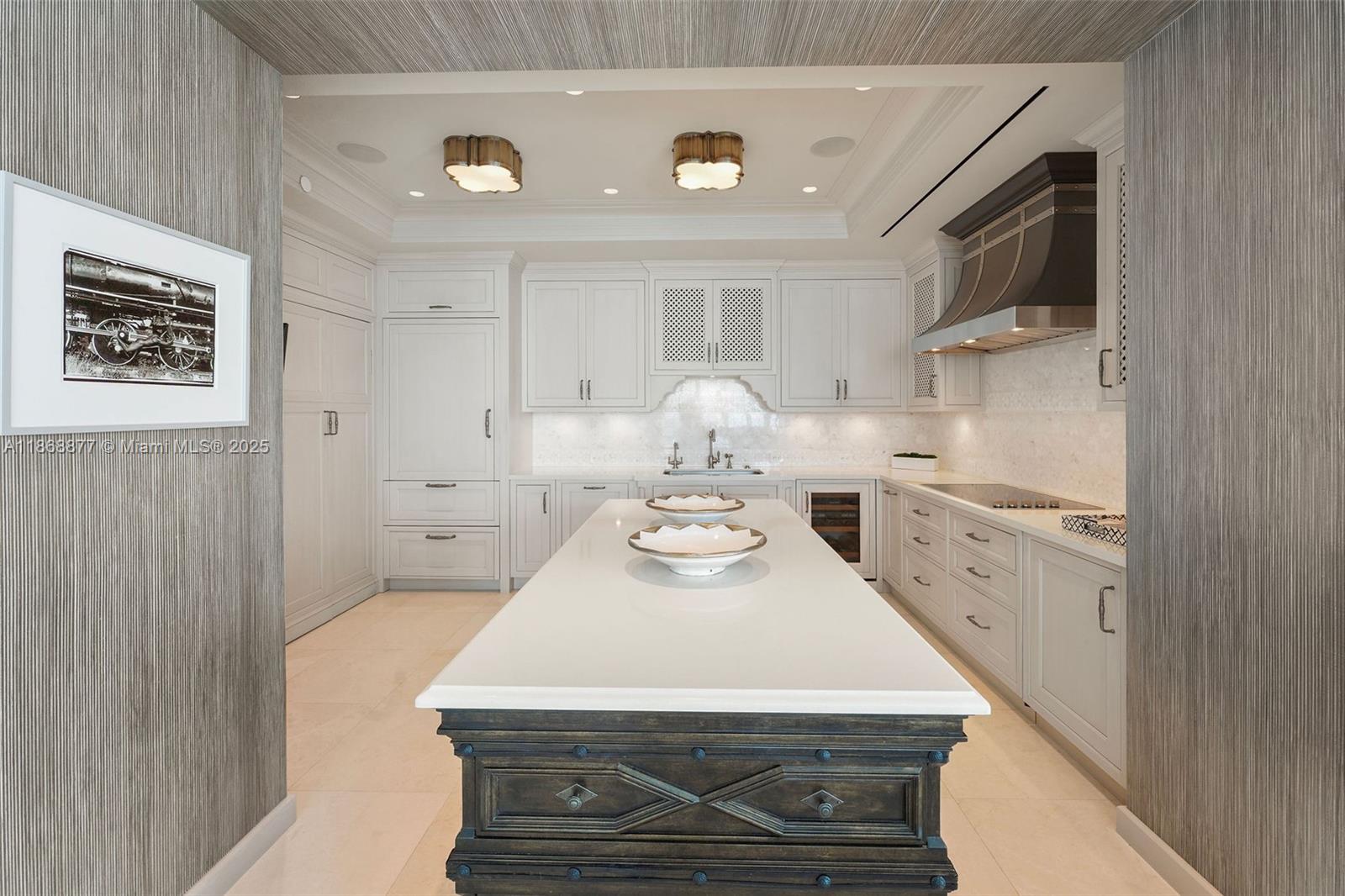 THE RESIDENCES AT THE BAT - Residential