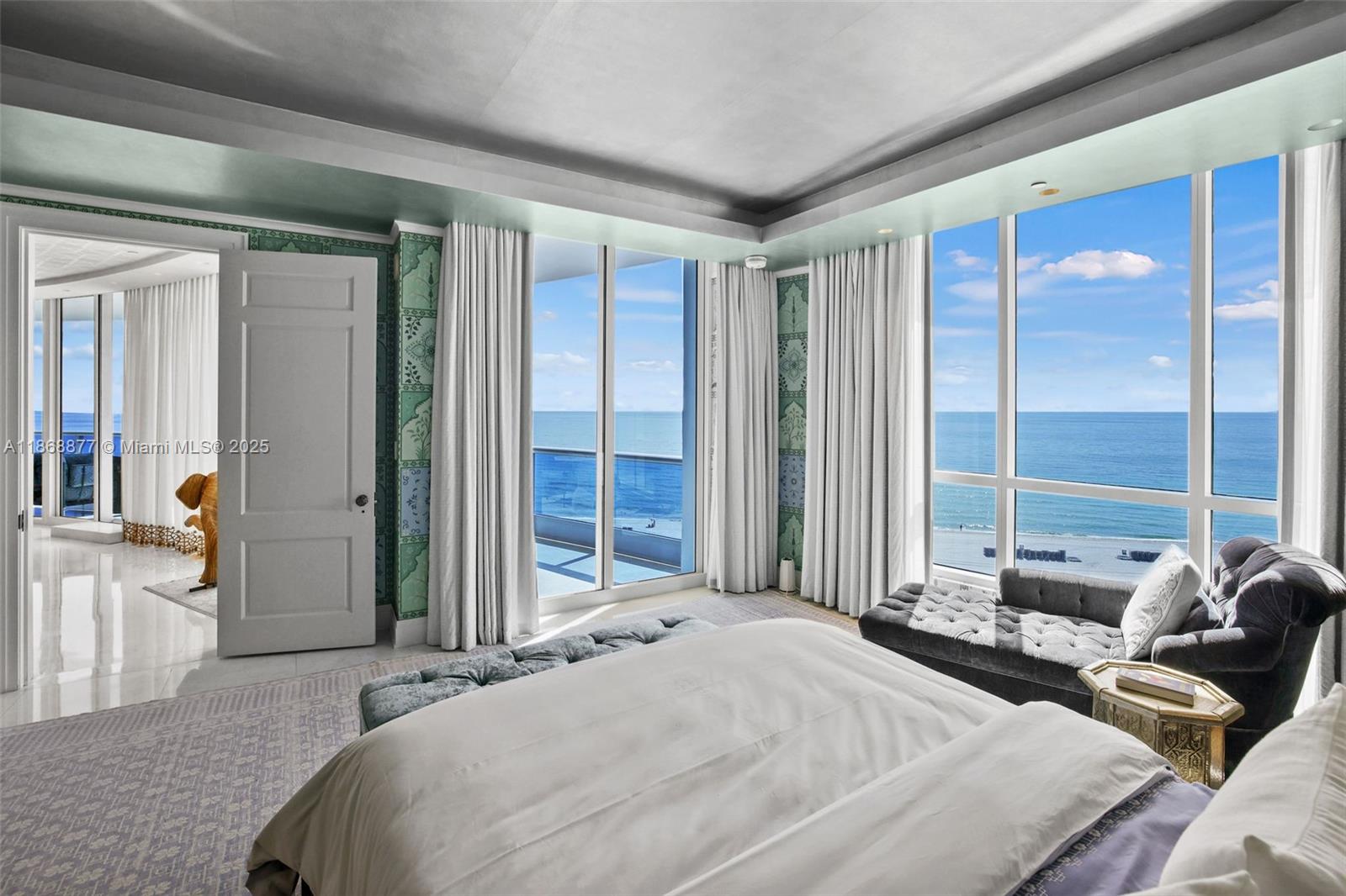 THE RESIDENCES AT THE BAT - Residential