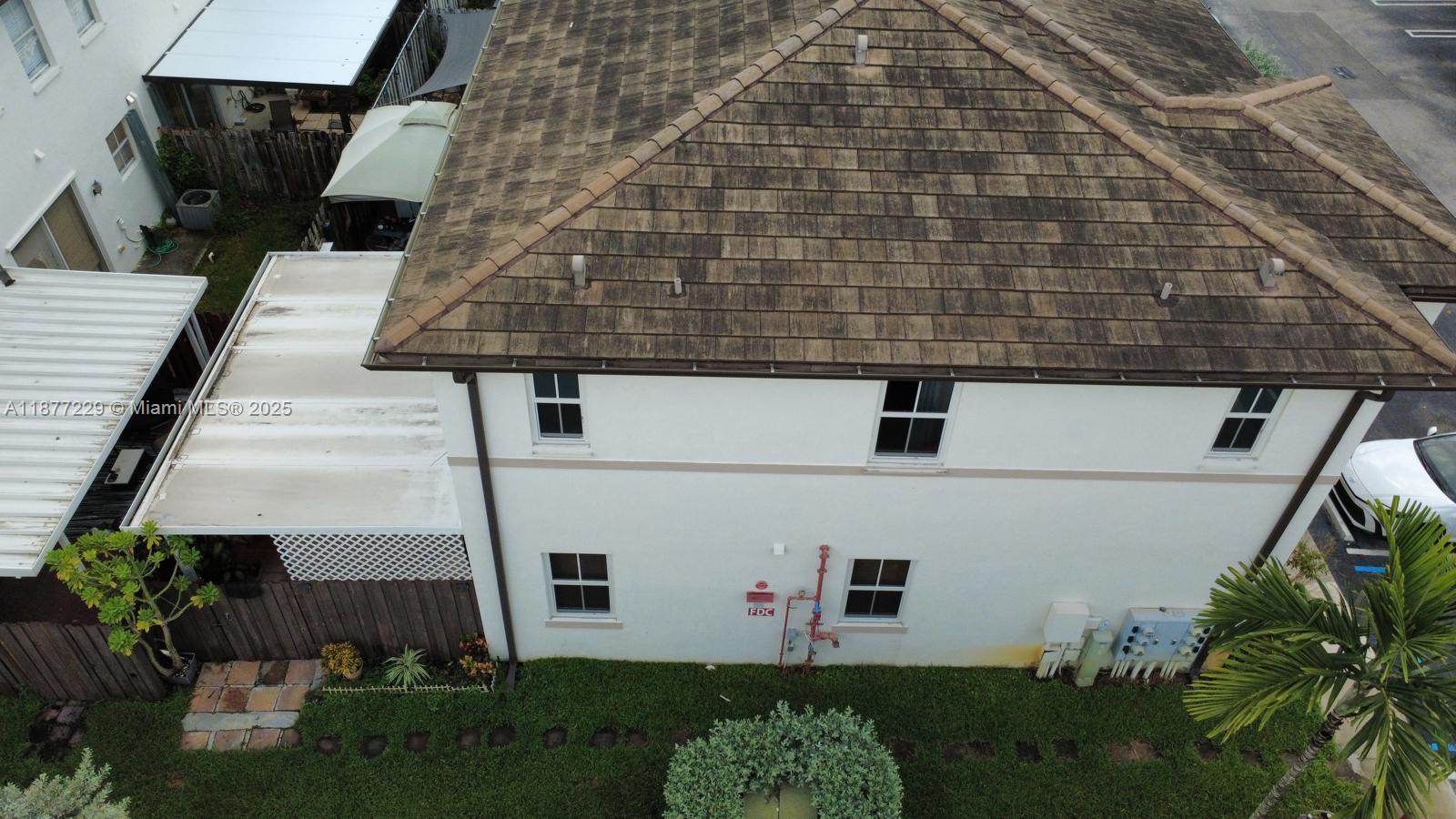 SHOMA HOMES SPLENDIDO CON - Residential