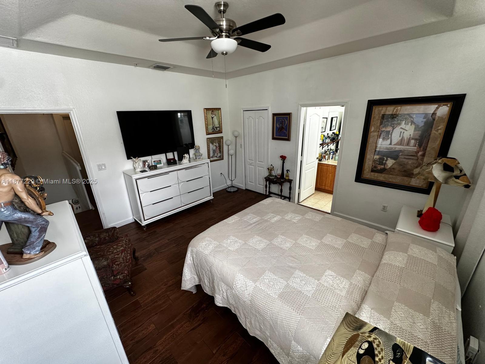 SHOMA HOMES SPLENDIDO CON - Residential