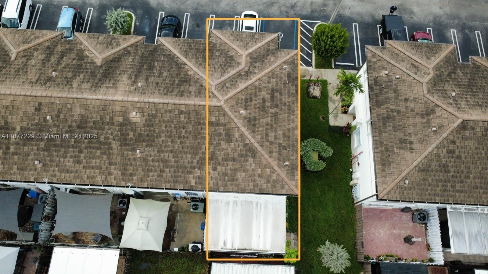 SHOMA HOMES SPLENDIDO CON - Residential