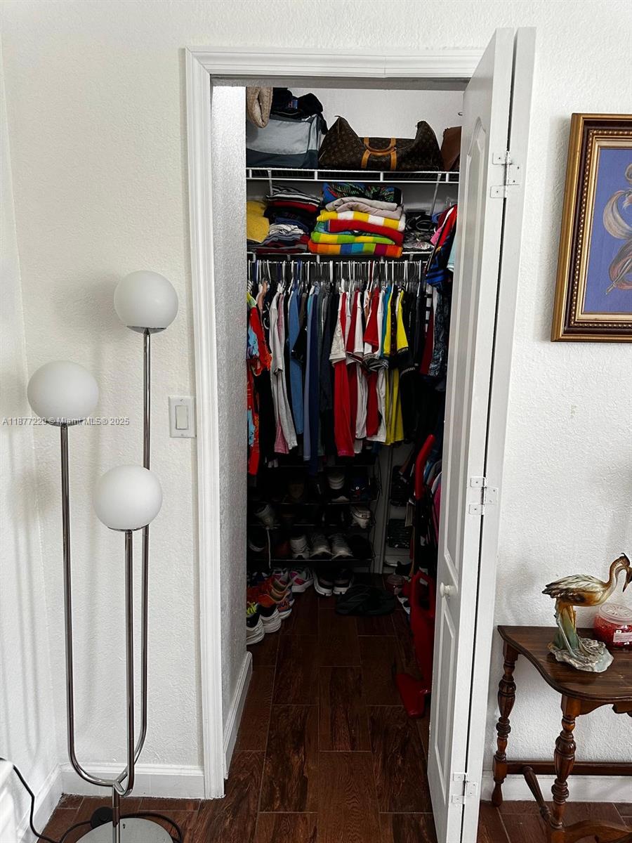 SHOMA HOMES SPLENDIDO CON - Residential