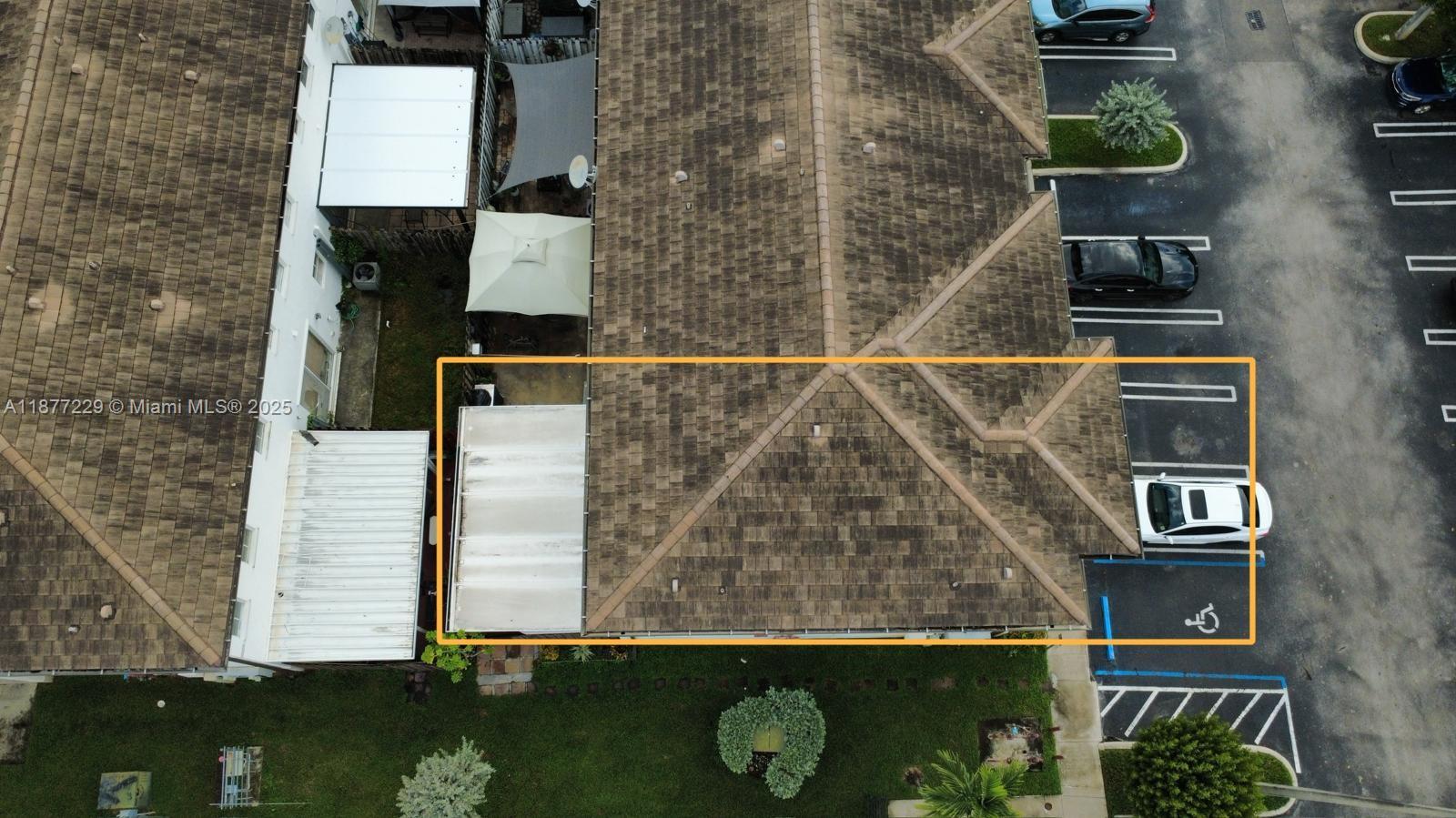 SHOMA HOMES SPLENDIDO CON - Residential