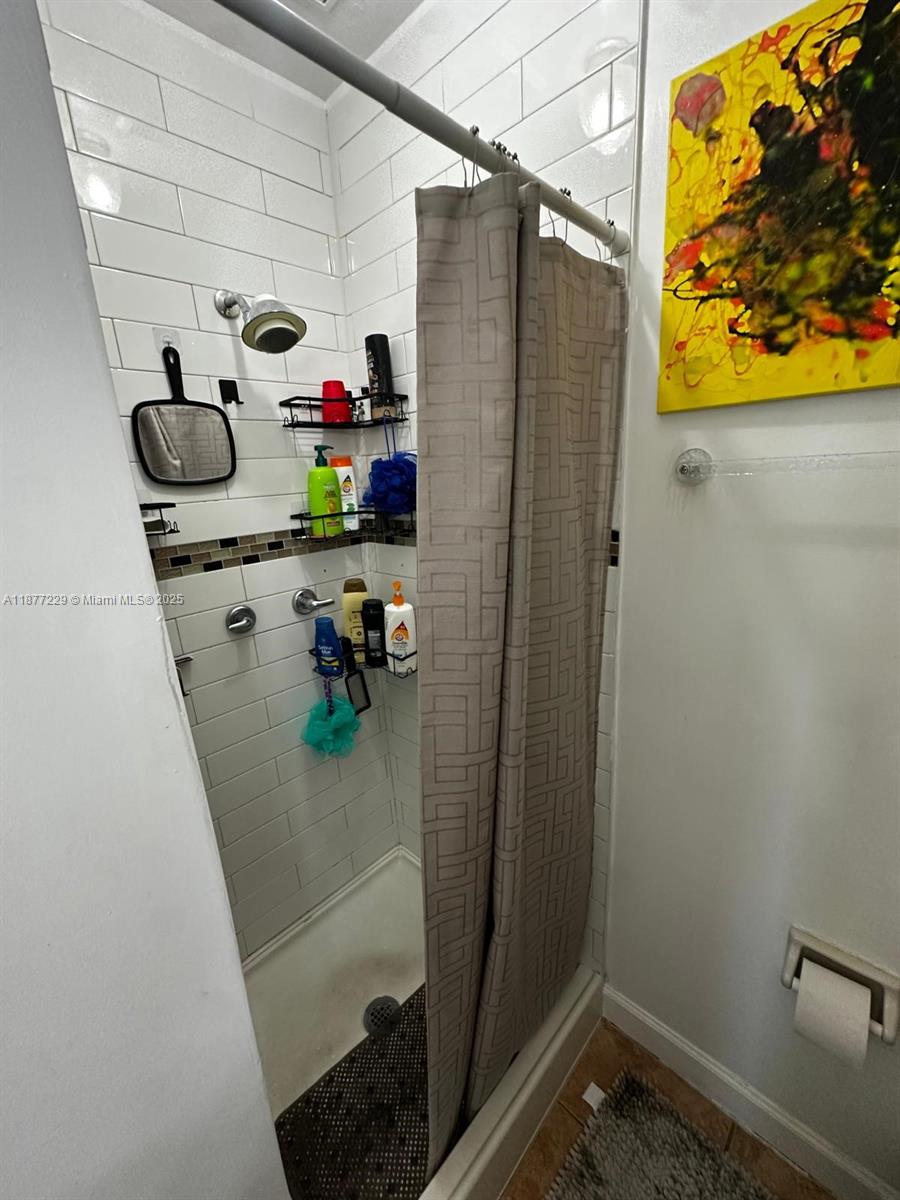 SHOMA HOMES SPLENDIDO CON - Residential