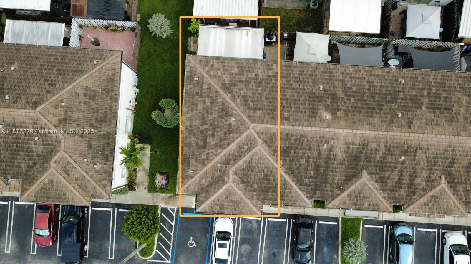 SHOMA HOMES SPLENDIDO CON - Residential