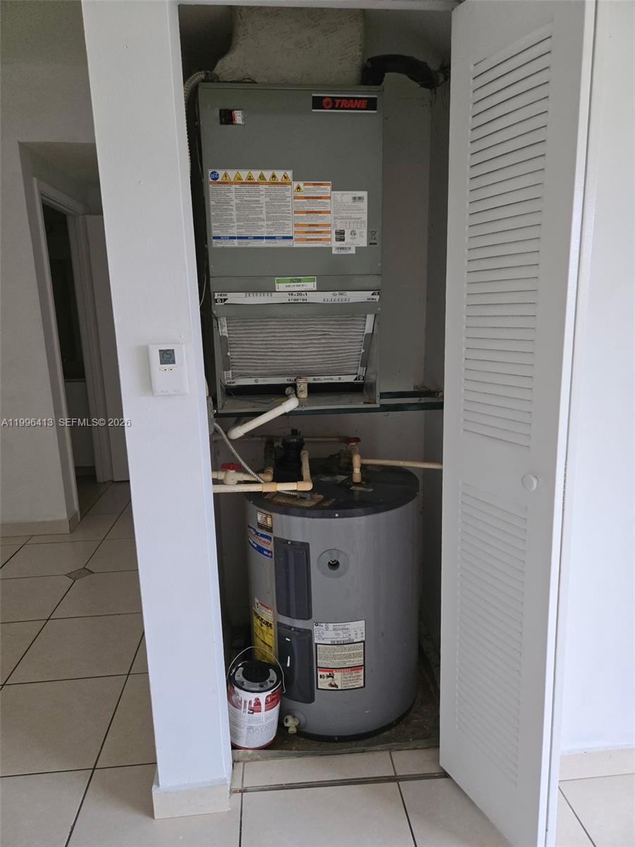 PARADISE POINTE CONDO - Residential