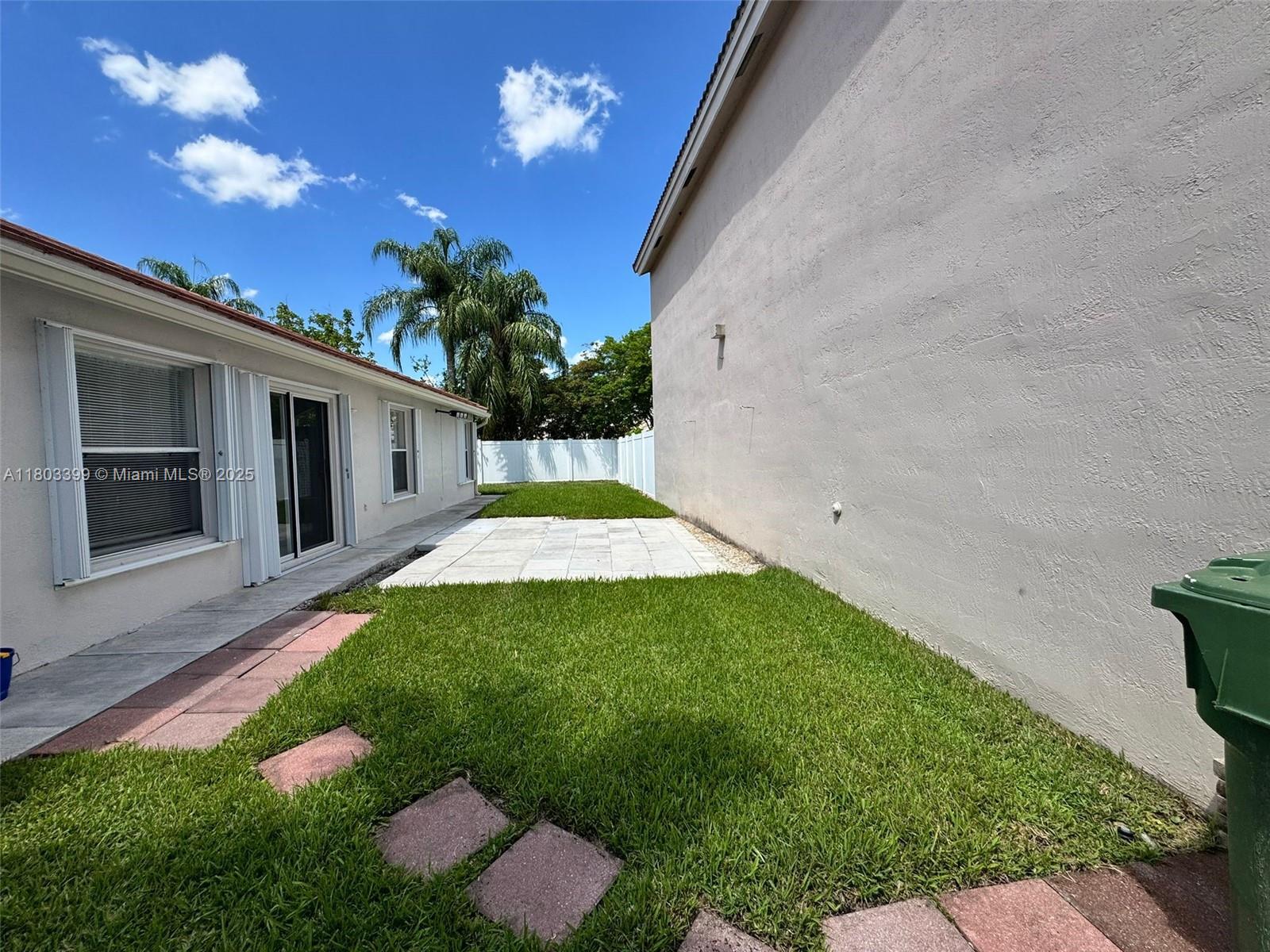 18171 NW 18th St
