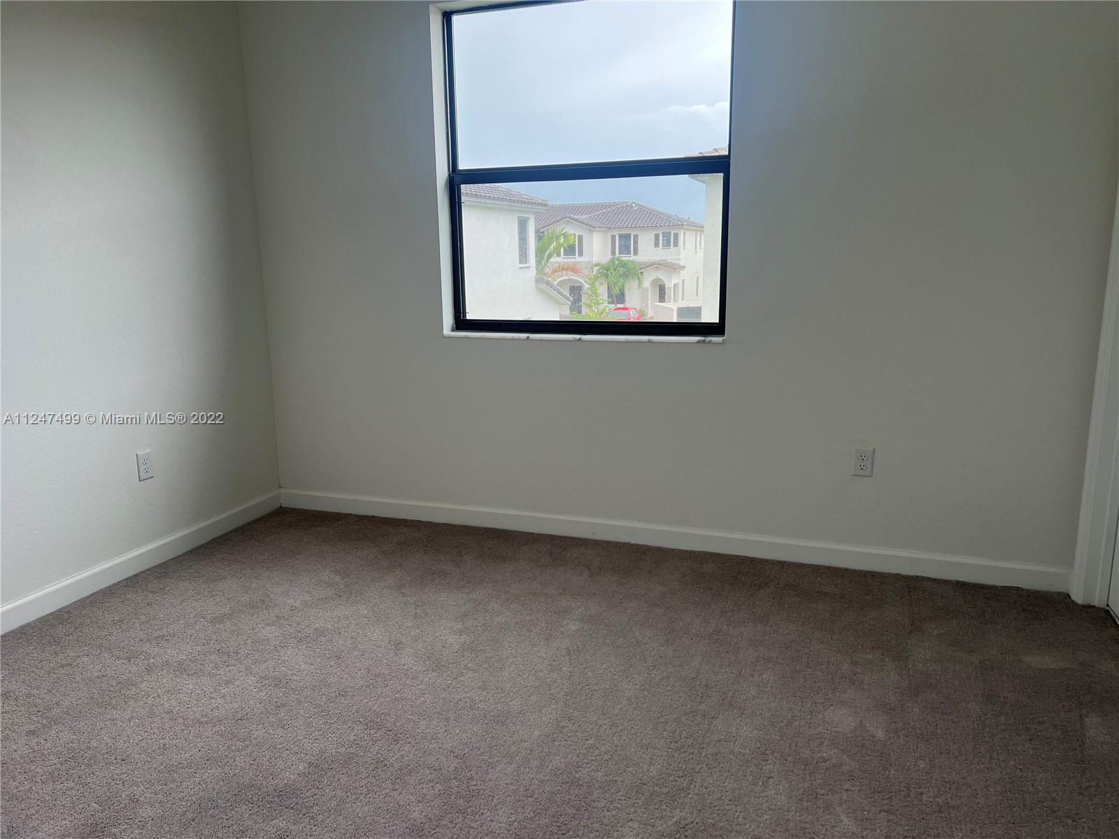 CORSICA - Residential Lease