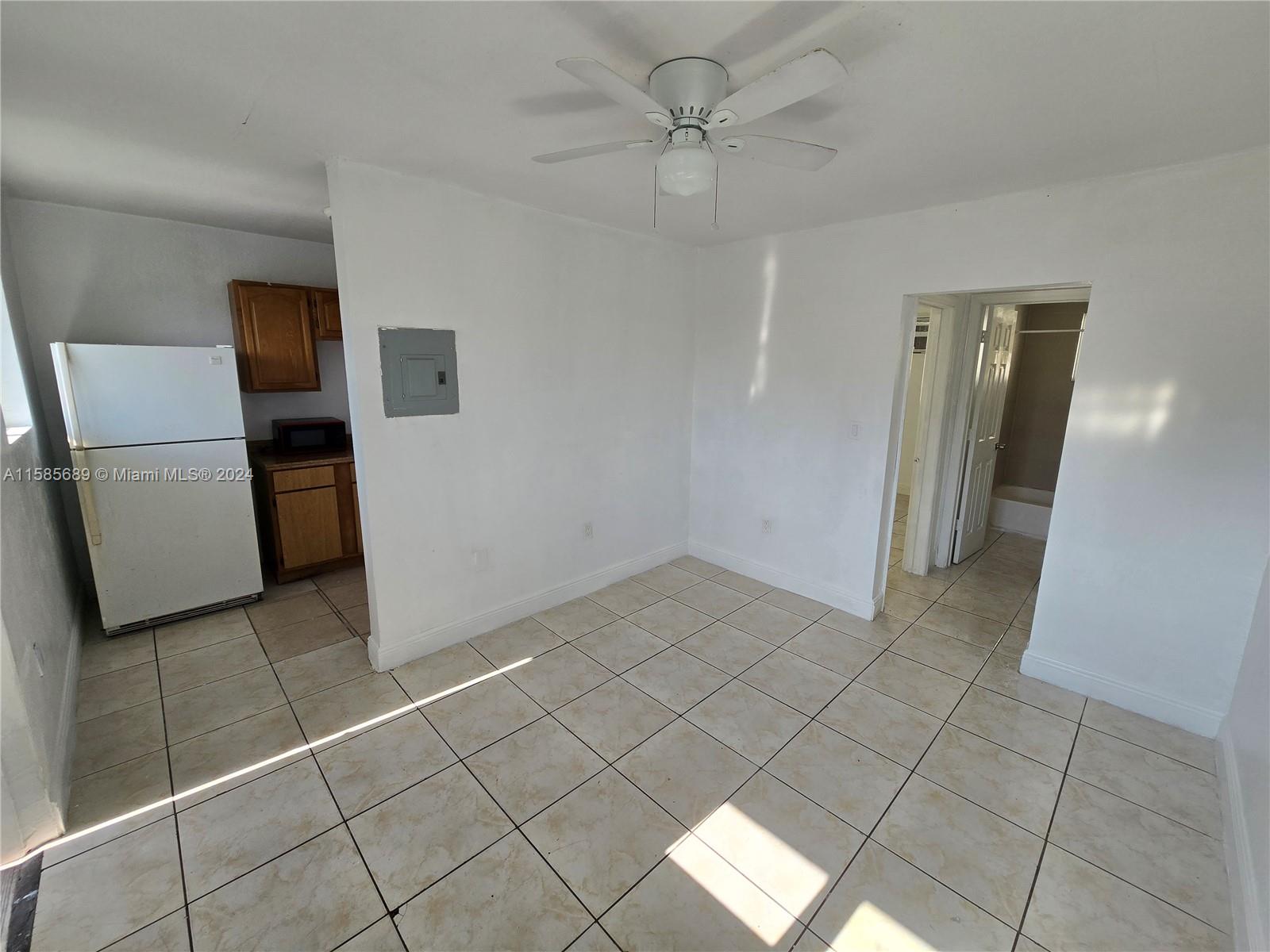 MIAMI NORTH - Residential Lease