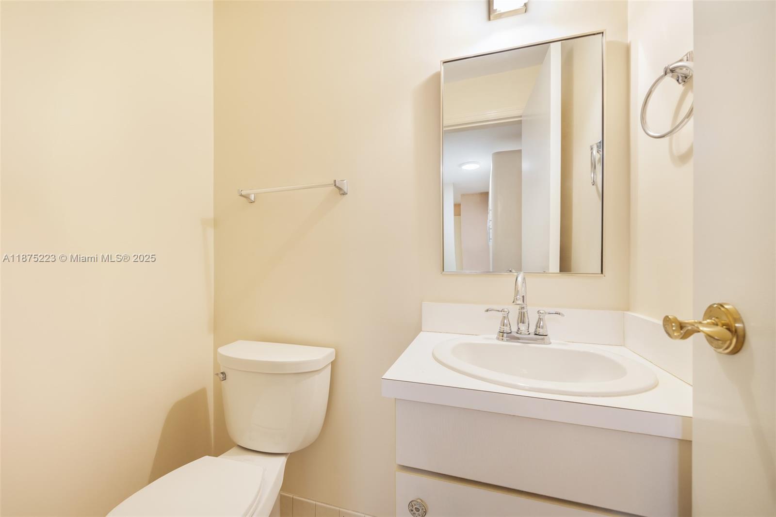 THE PALACE AT BAL HARBOUR - Residential