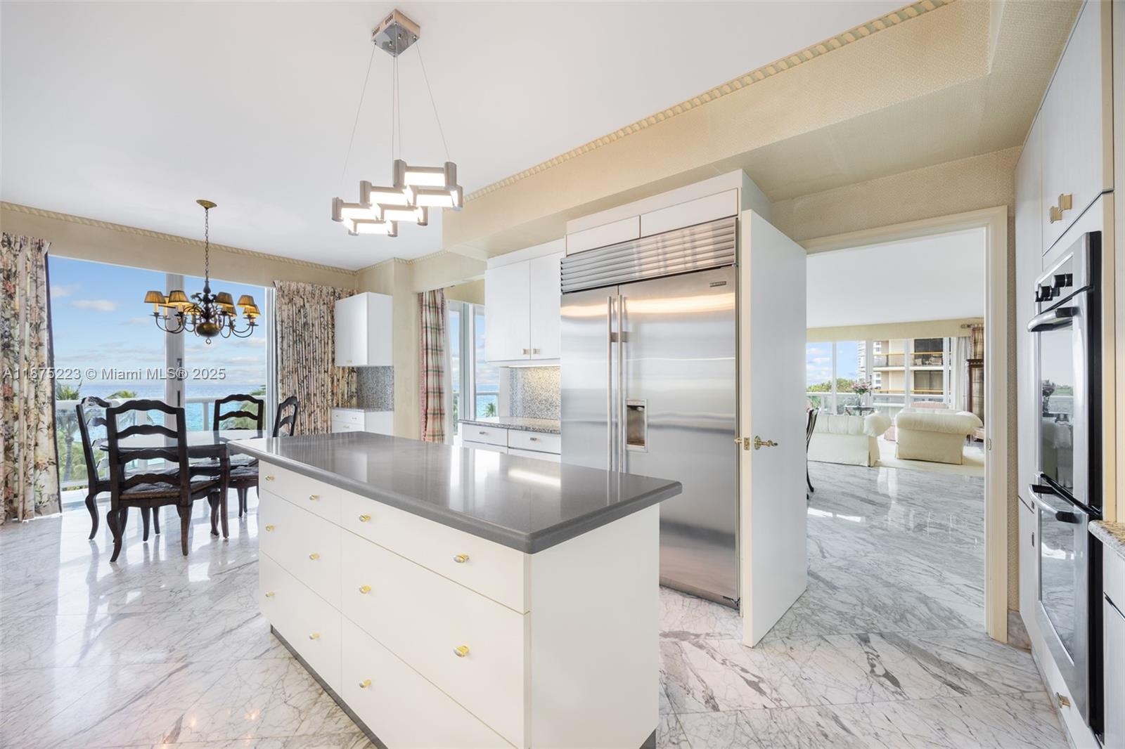 THE PALACE AT BAL HARBOUR - Residential