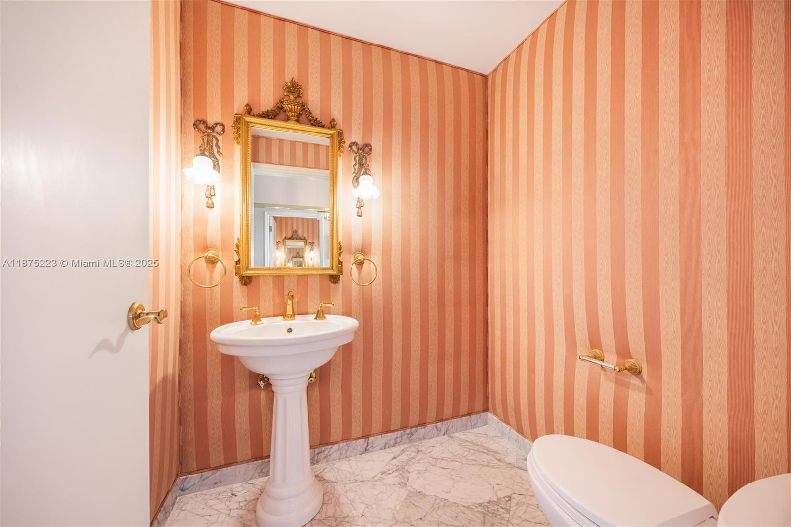 THE PALACE AT BAL HARBOUR - Residential