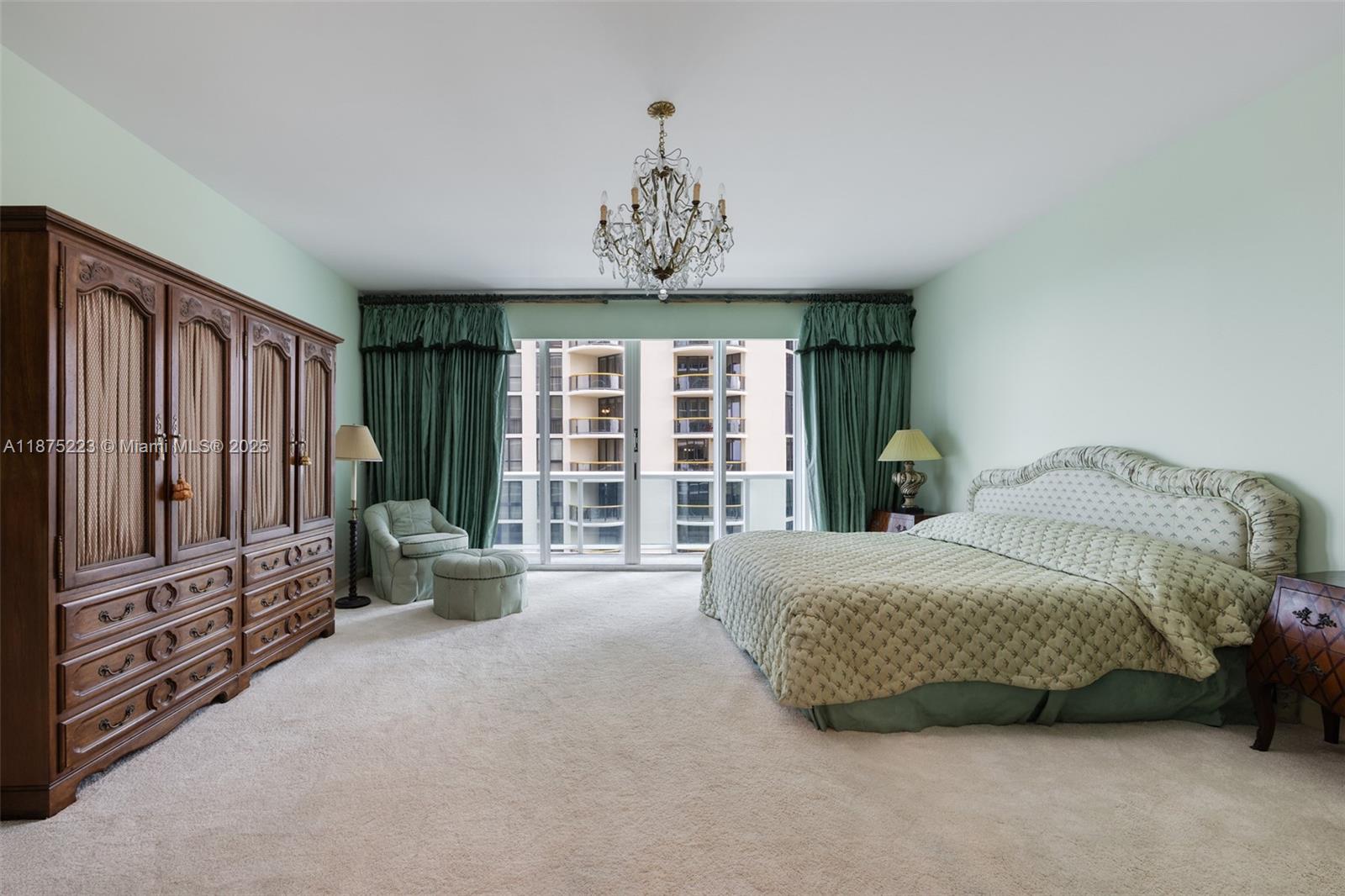 THE PALACE AT BAL HARBOUR - Residential