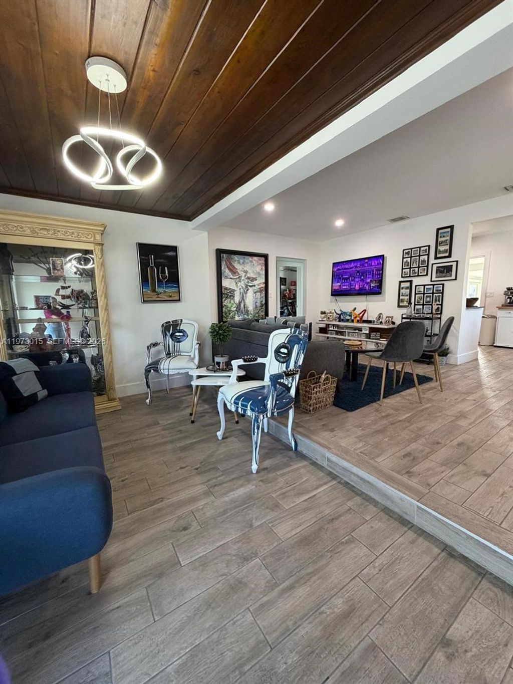 Photo of Fort Lauderdale, FL 33304 (MLS # A11973015)