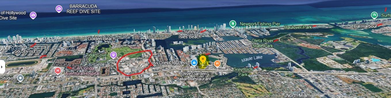 COMMODORE PLAZA CONDO - Residential