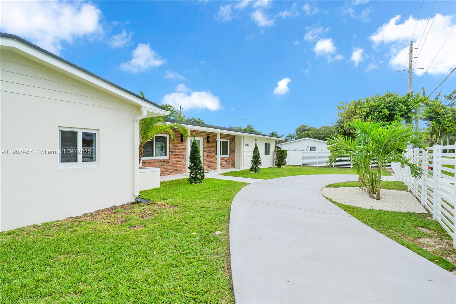 CHASE-HESSEN ESTATES - Residential