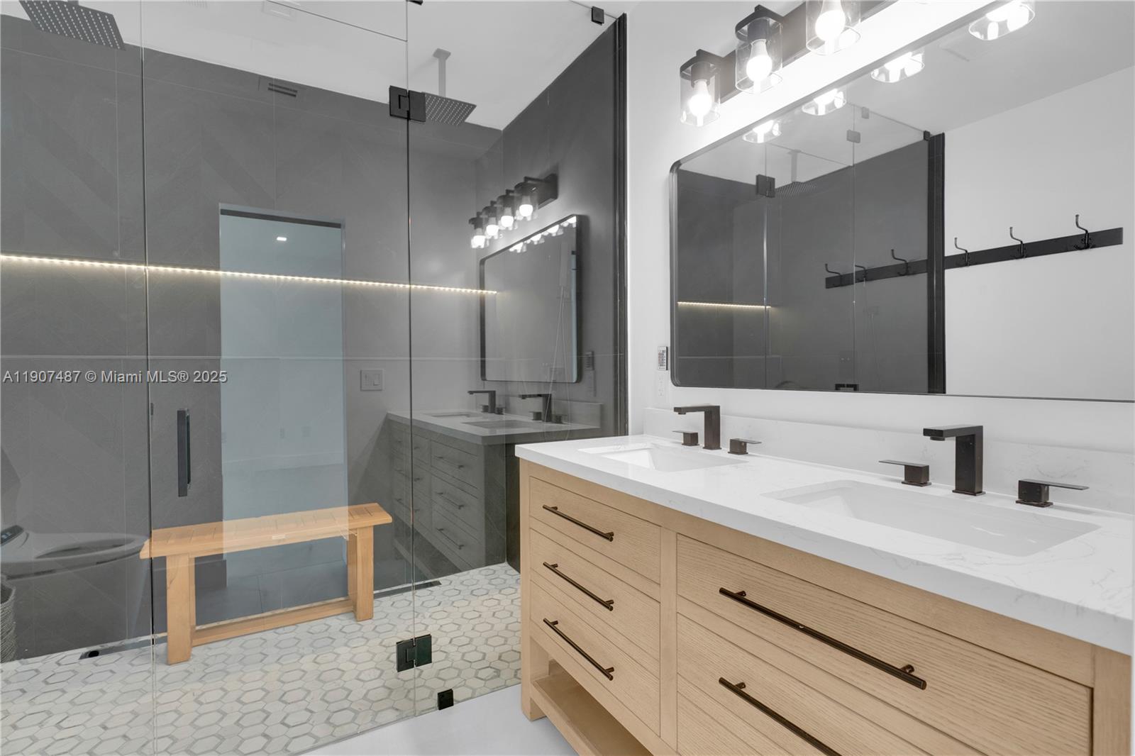 CHASE-HESSEN ESTATES - Residential