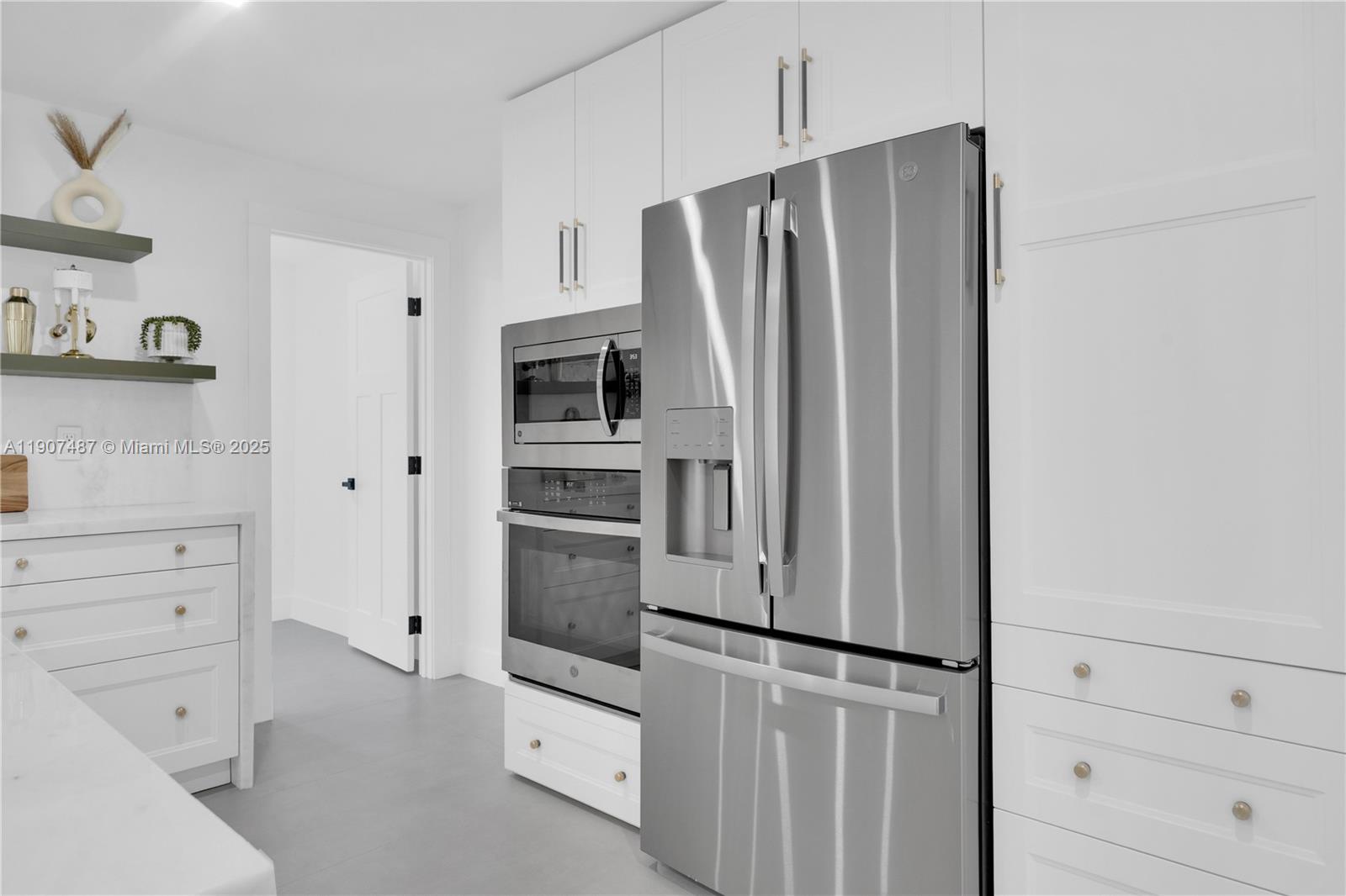 CHASE-HESSEN ESTATES - Residential