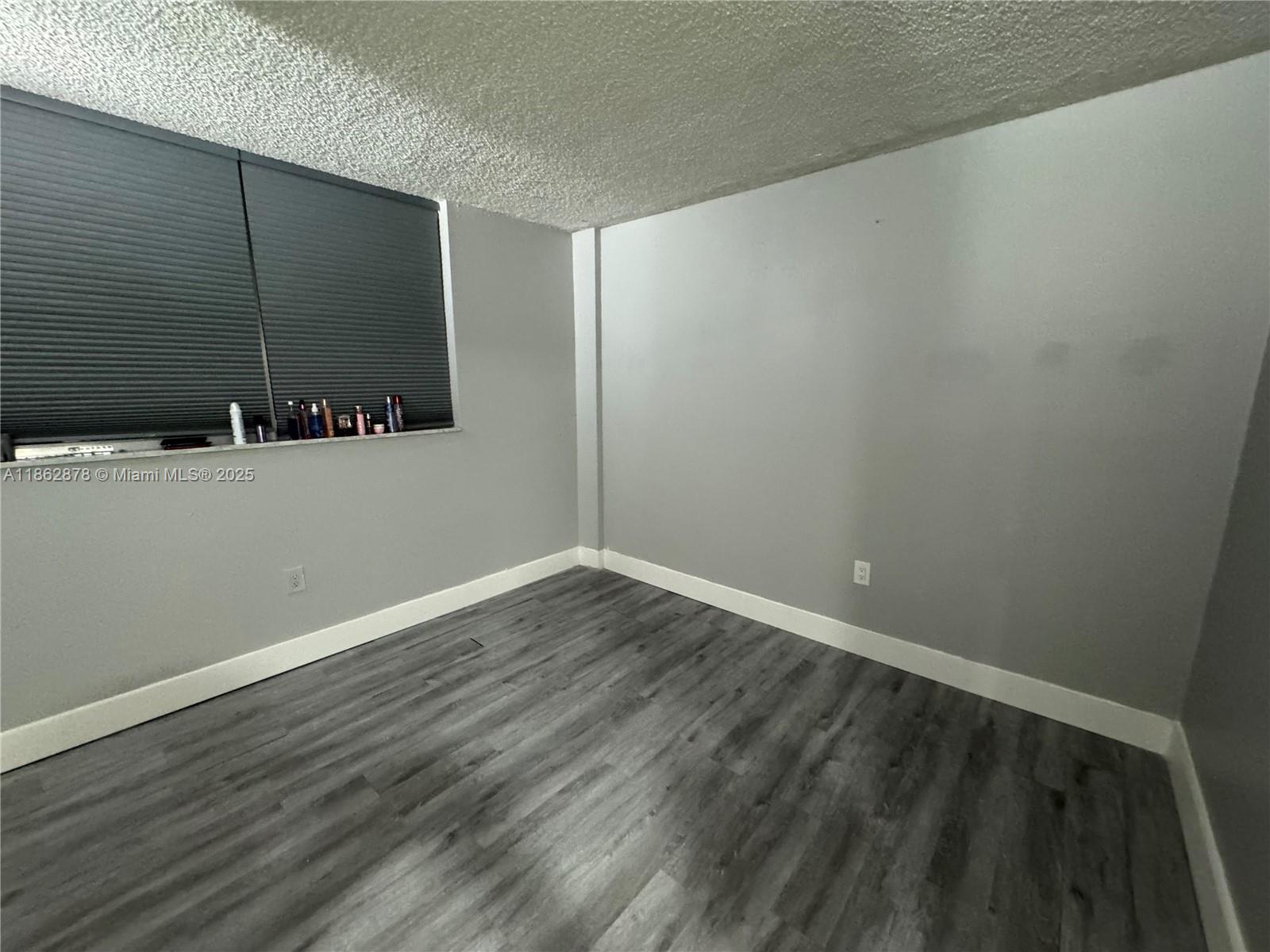 EL CONQUISTADOR NORTH CON - Residential