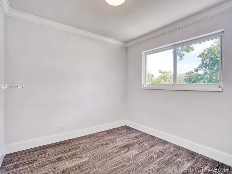 LAFAYETTE HOMESITES - Residential