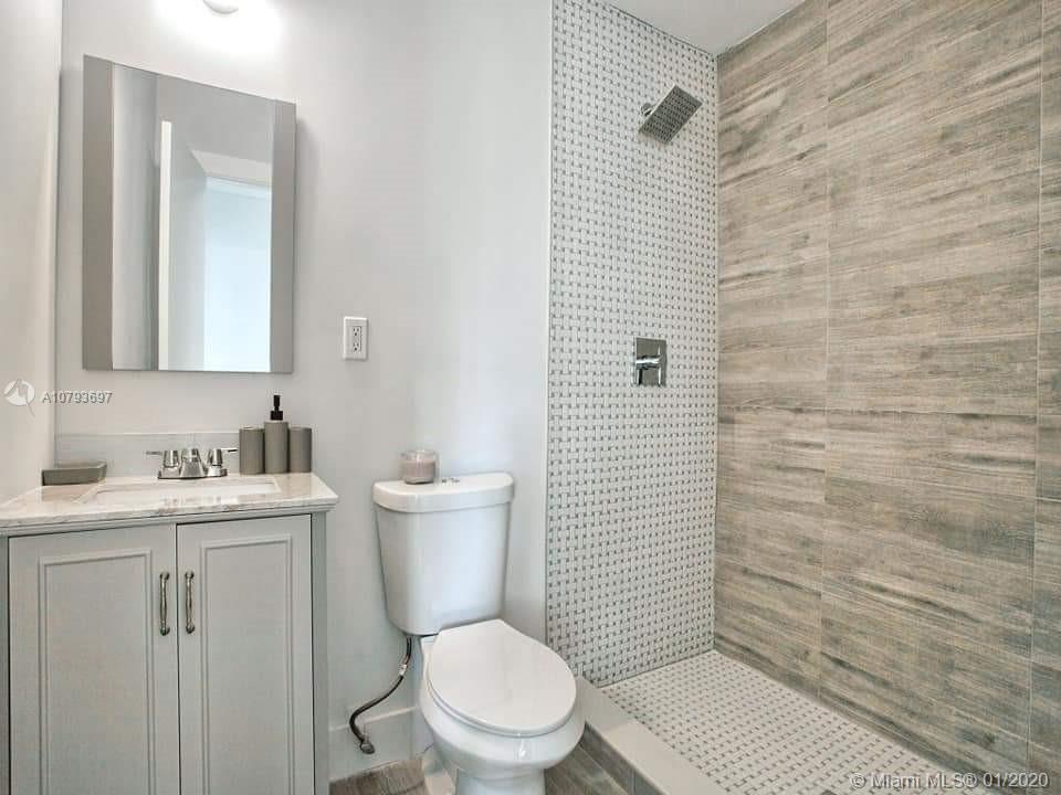 LAFAYETTE HOMESITES - Residential