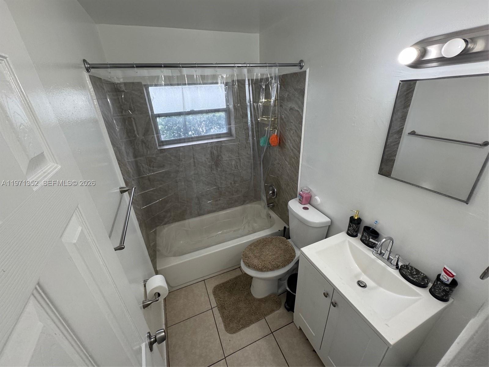 LAKE WORTH TOWN OF - Residential Income