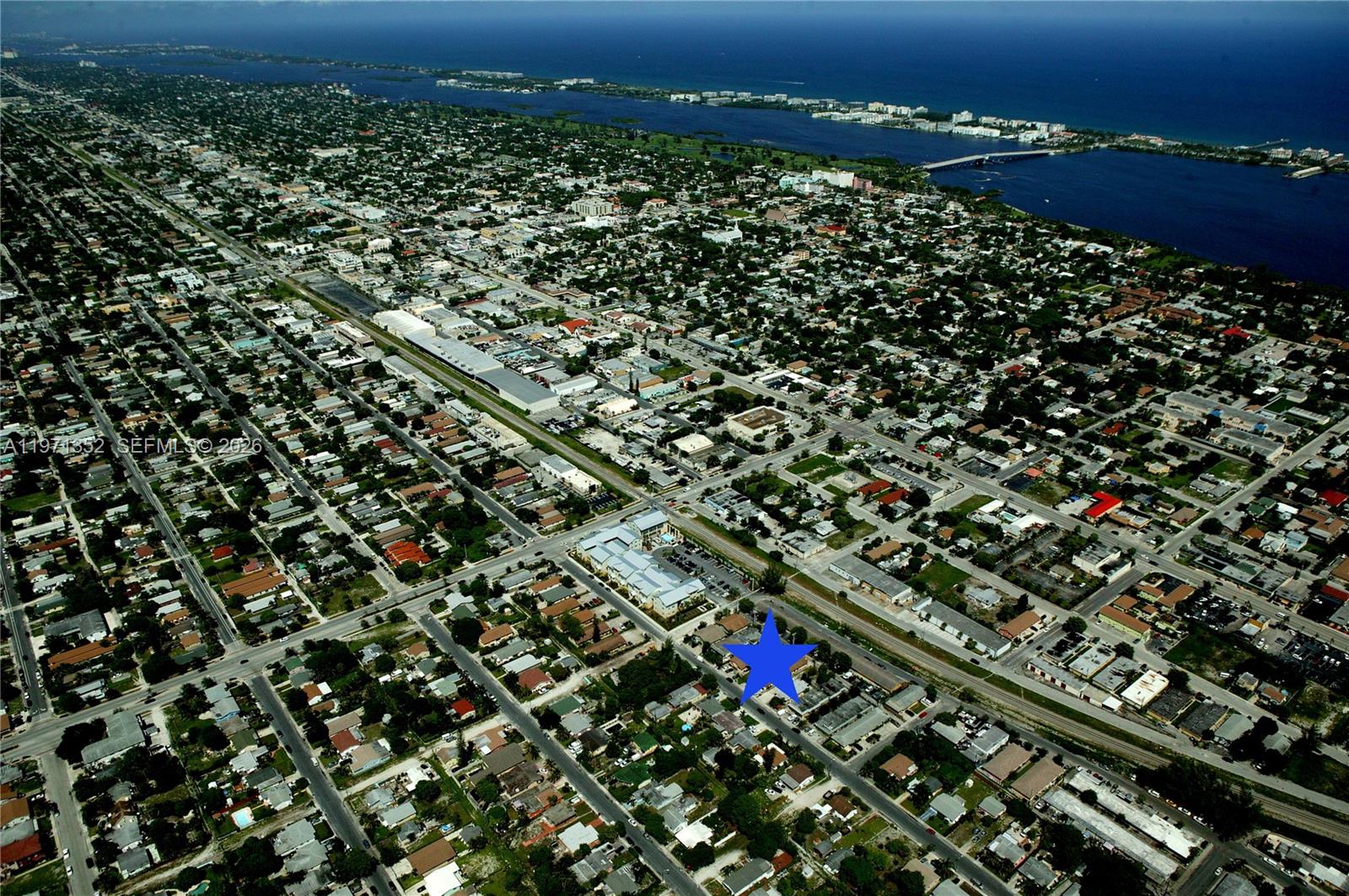 LAKE WORTH TOWN OF - Residential Income