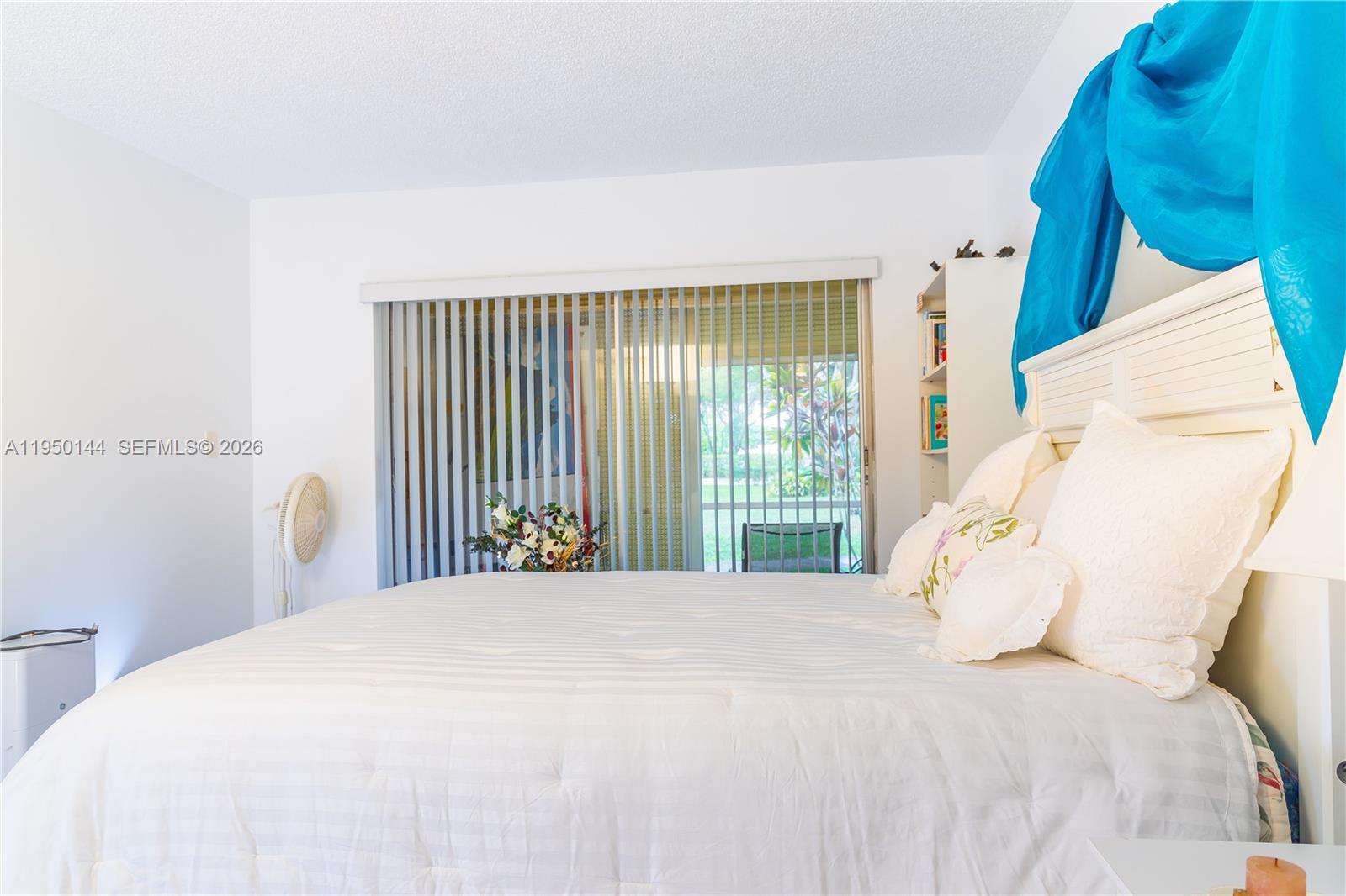 CAMBRIDGE HOUSE WEST - Residential