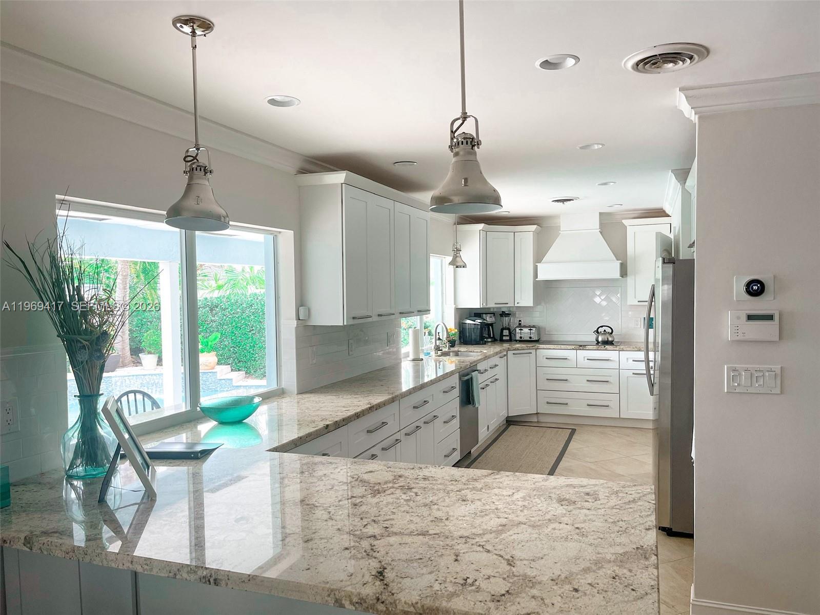 LAKE PLACID RESUB OF POR - Residential Lease