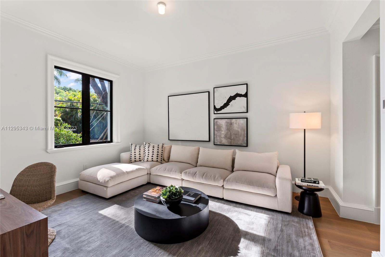 CORAL GABLES BILTMORE SEC - Residential