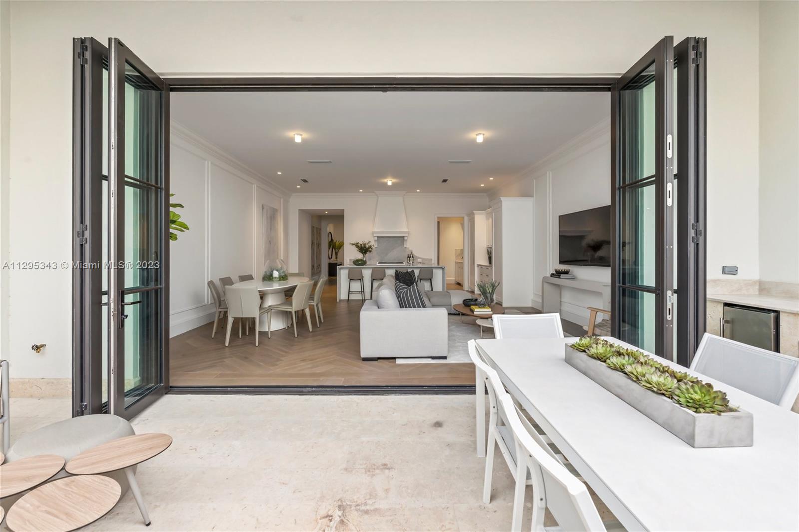 CORAL GABLES BILTMORE SEC - Residential