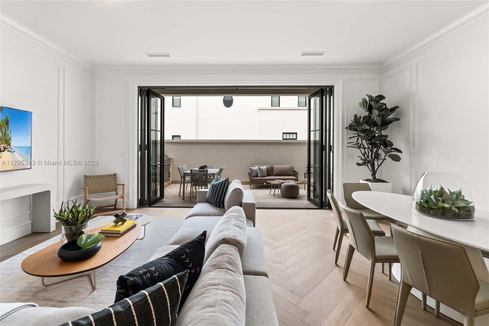 CORAL GABLES BILTMORE SEC - Residential