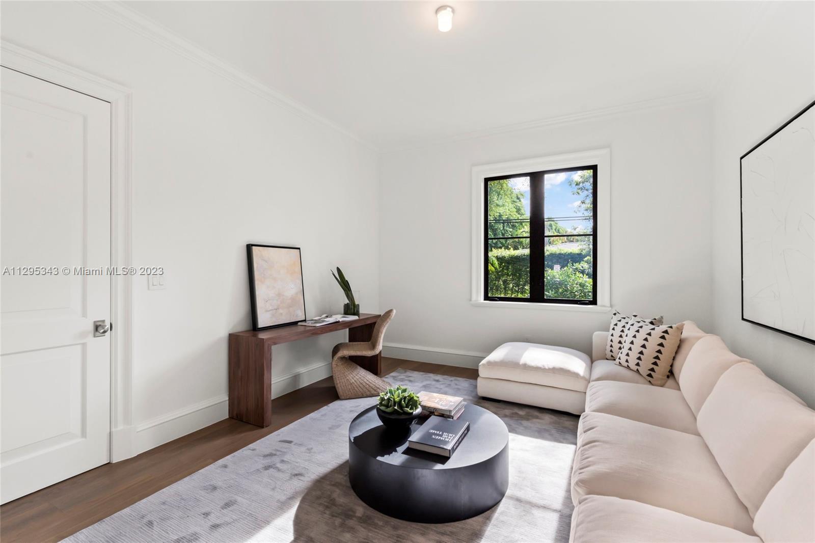 CORAL GABLES BILTMORE SEC - Residential