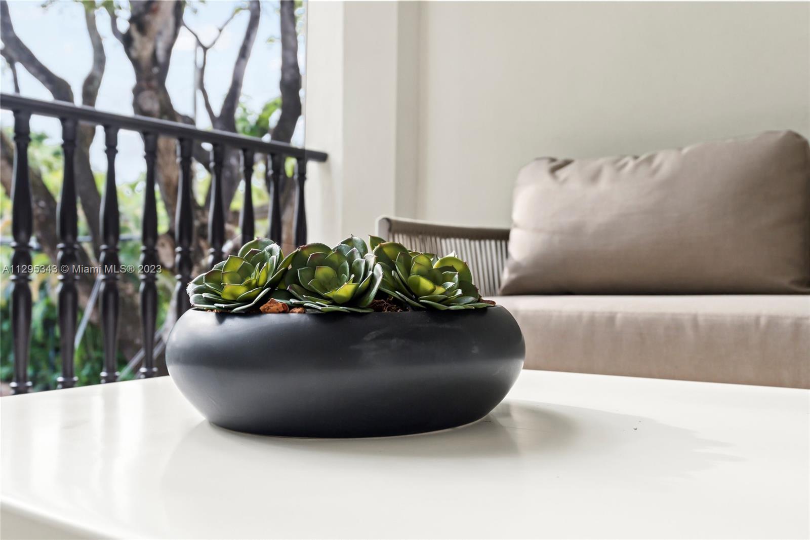 CORAL GABLES BILTMORE SEC - Residential