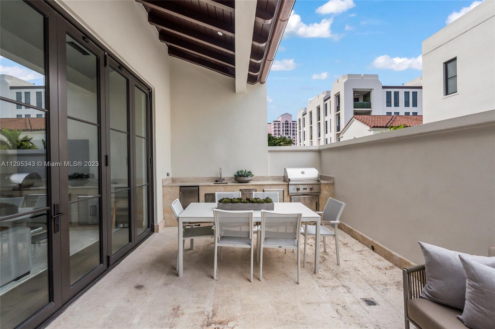 CORAL GABLES BILTMORE SEC - Residential