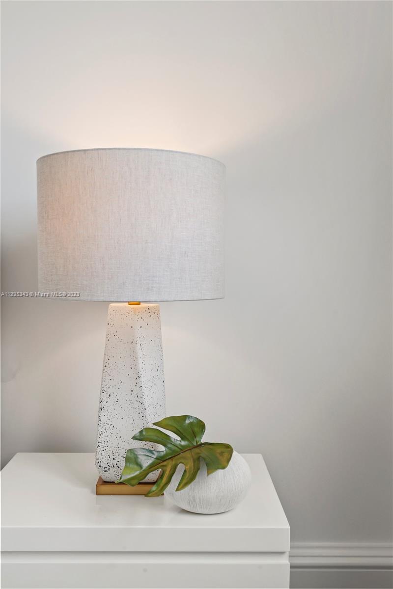 CORAL GABLES BILTMORE SEC - Residential