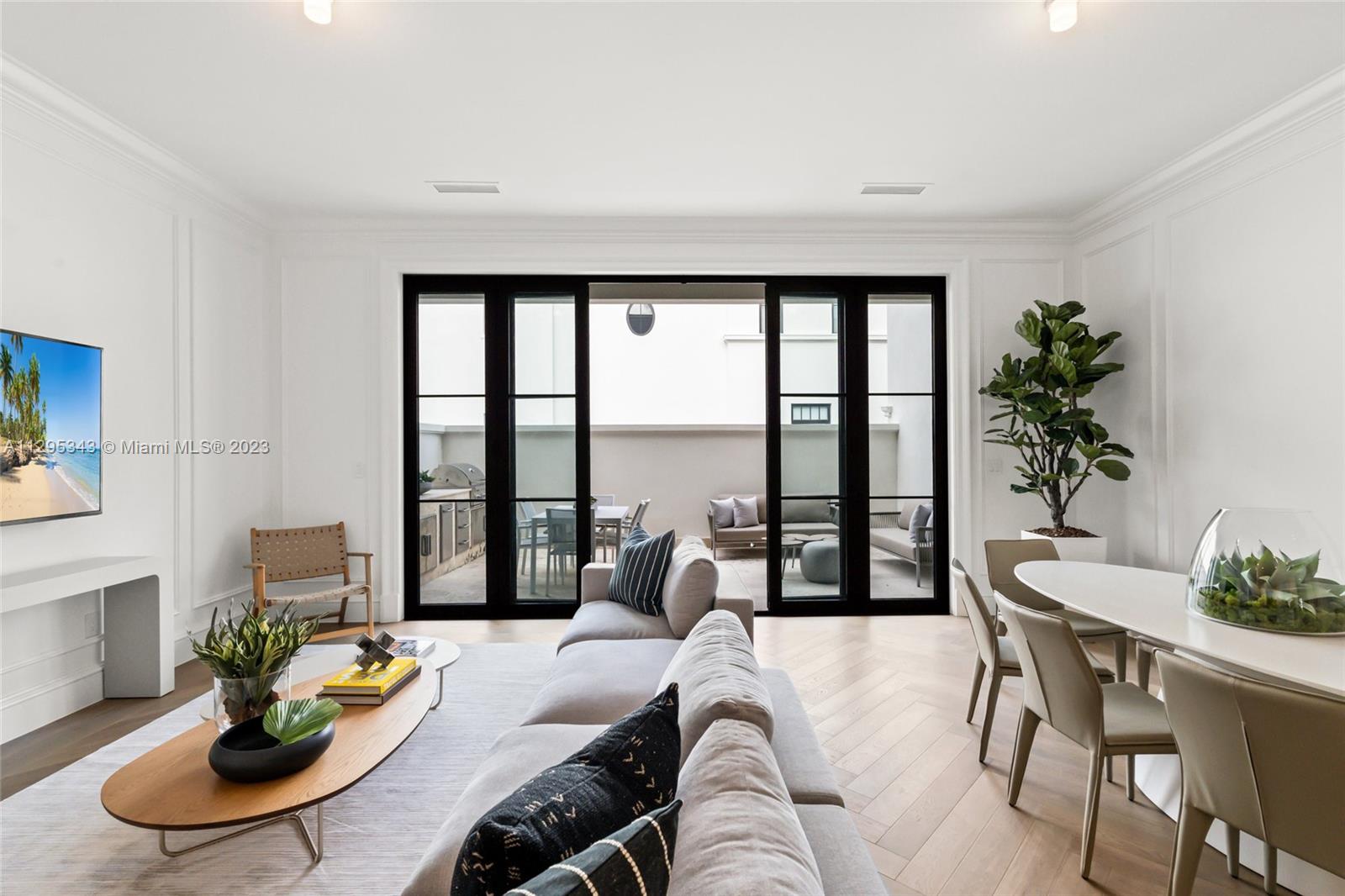 CORAL GABLES BILTMORE SEC - Residential