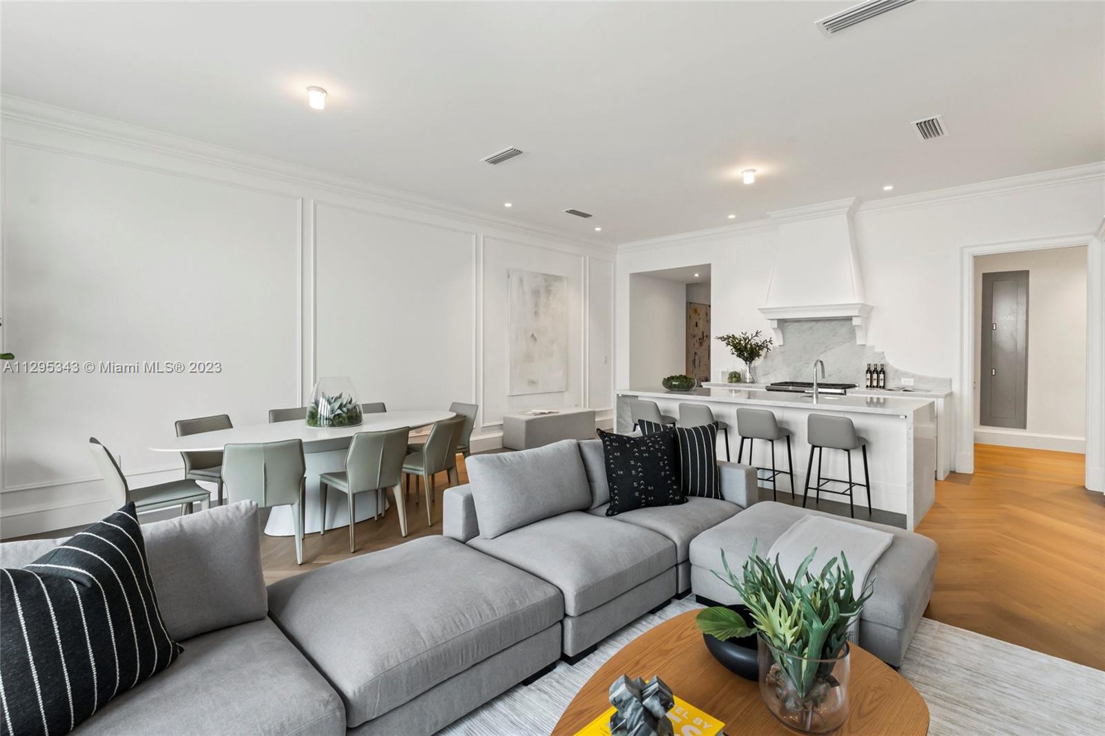 CORAL GABLES BILTMORE SEC - Residential