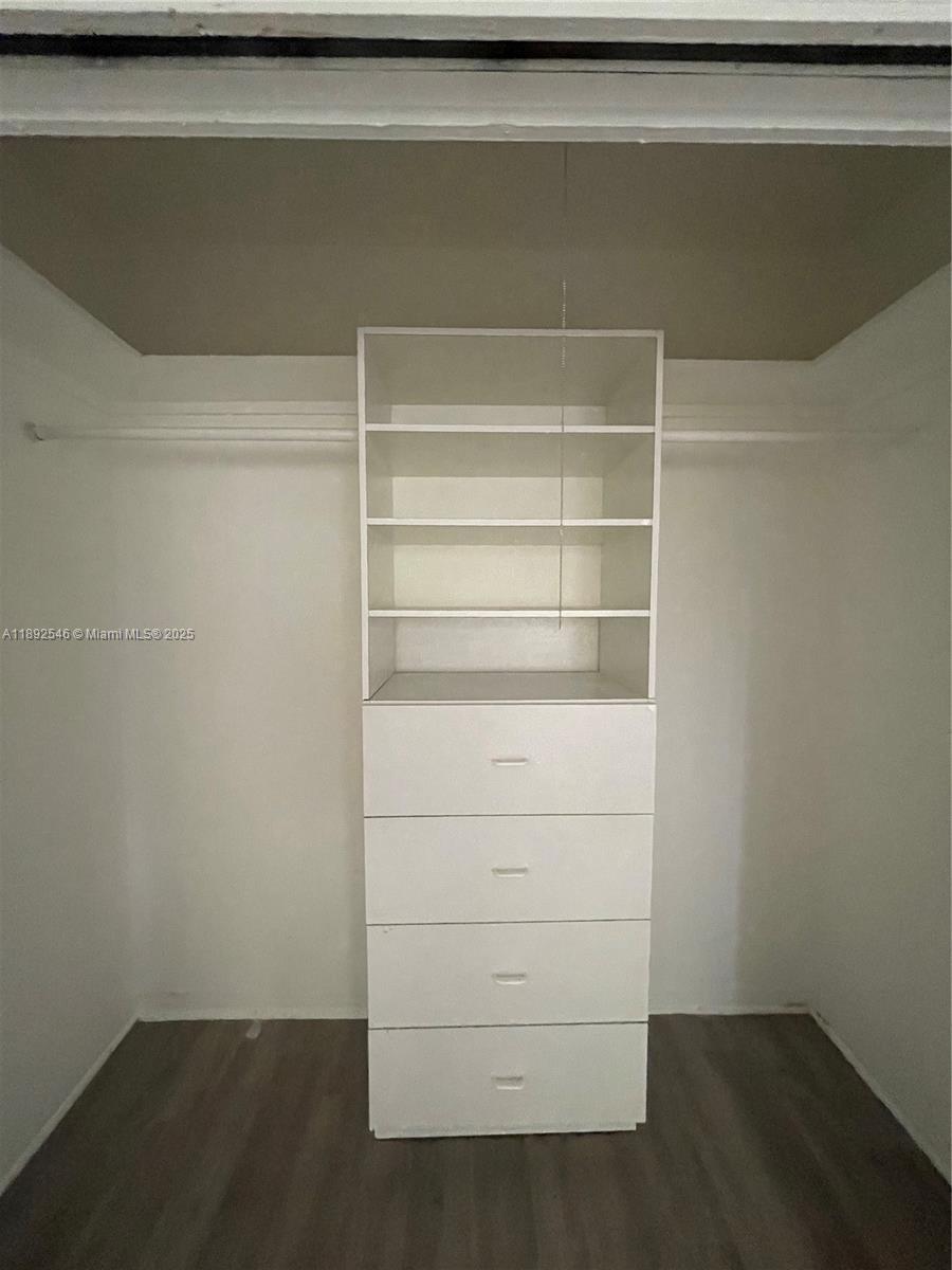 BAY HARBOR ISLAND - Residential Lease