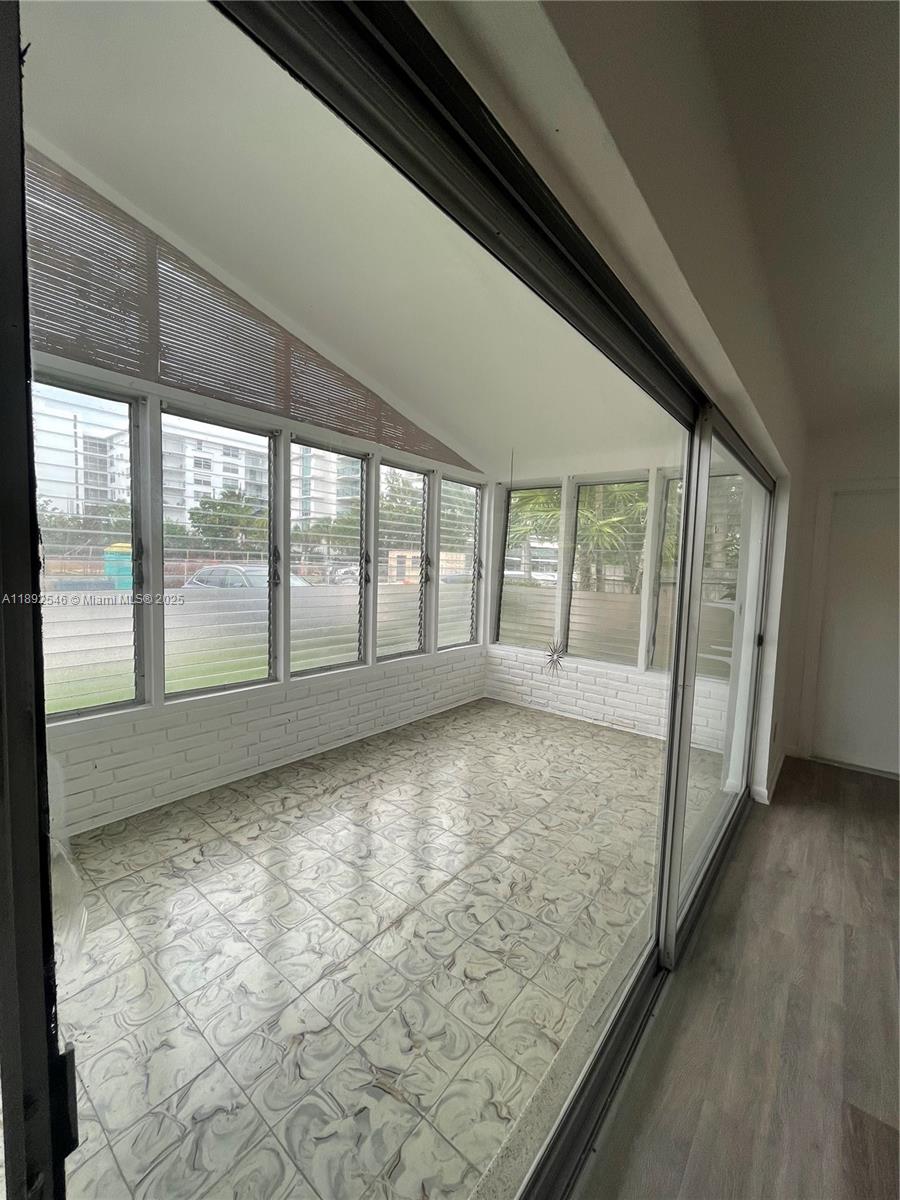 BAY HARBOR ISLAND - Residential Lease