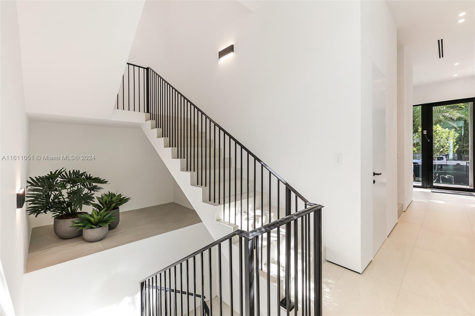 PALM TERRACE - Residential